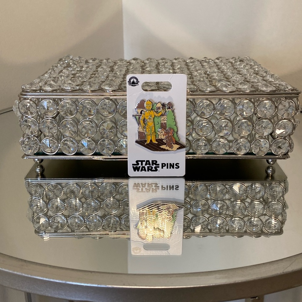 Disney Parks Star Wars Pin